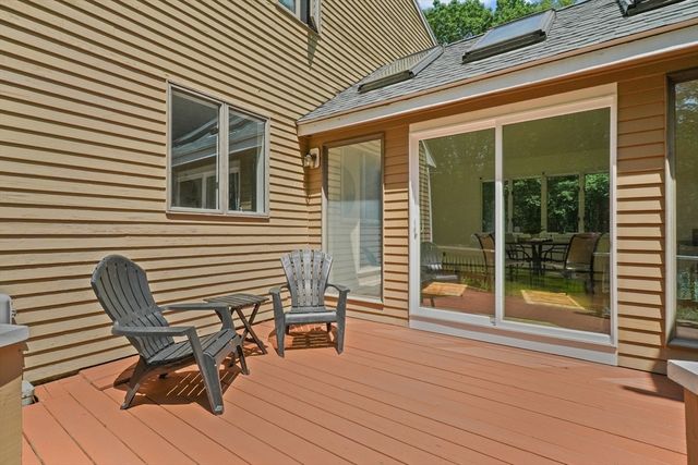 12 Baker Rd, Salisbury, MA 01952