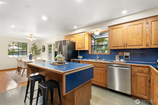 2717 90th Street SE, Everett, WA 98208