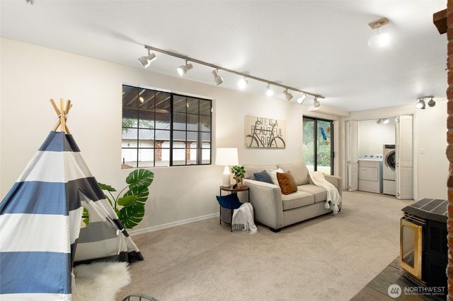 2717 90th Street SE, Everett, WA 98208