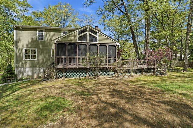 562 High St, North Attleboro, MA 02760
