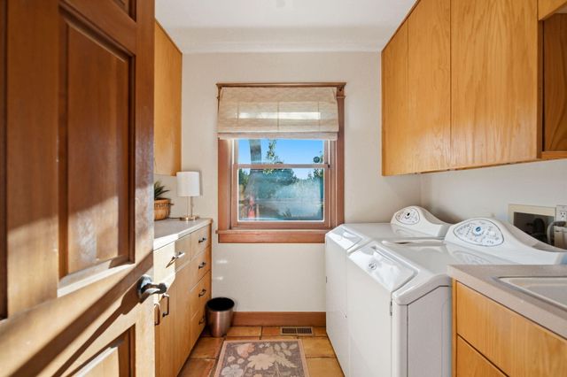 27 Homestead Lane, Placitas, NM 87043
