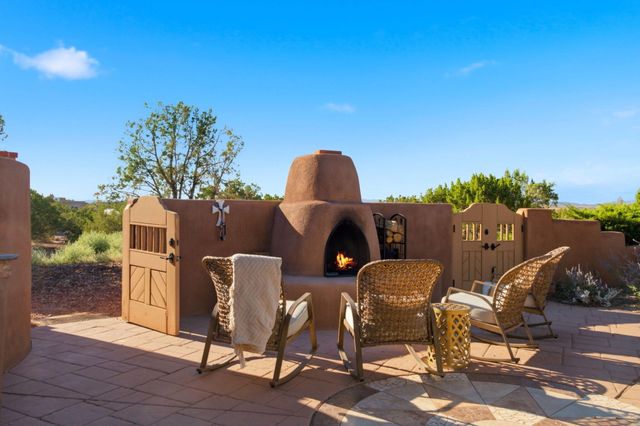 27 Homestead Lane, Placitas, NM 87043