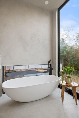 910 W Johanna ST, Austin, TX 78704