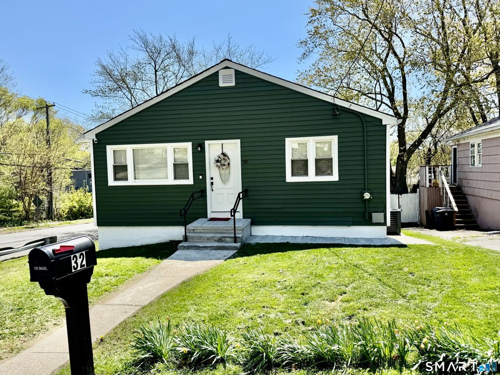 32 Ogden Street, West Haven, CT 06516