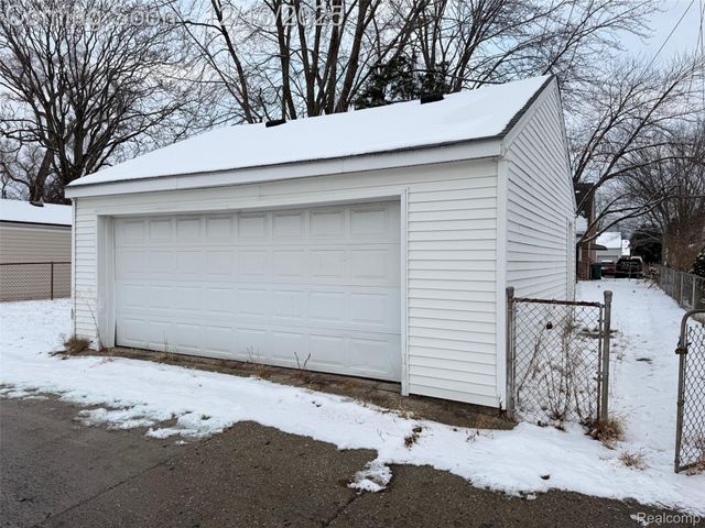 3800 Westpoint Street, Dearborn, MI 48124