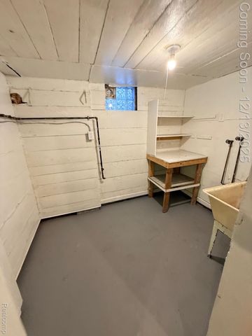 3800 Westpoint Street, Dearborn, MI 48124