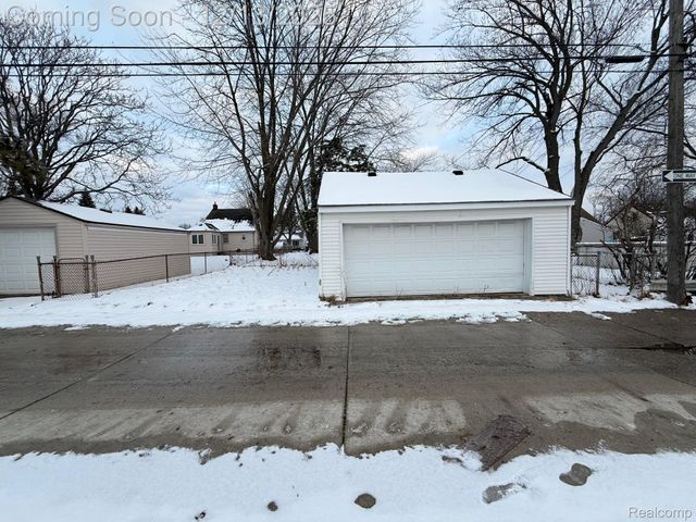 3800 Westpoint Street, Dearborn, MI 48124