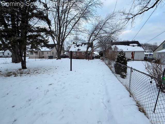 3800 Westpoint Street, Dearborn, MI 48124