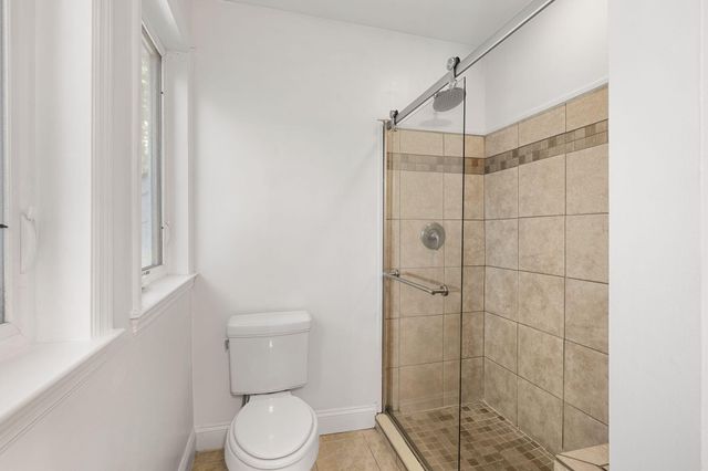 24 Strawberry Lane Apt B, Charleston, SC 29403