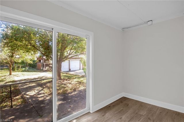 2907 NE Bon Air Avenue, Winston-salem, NC 27105