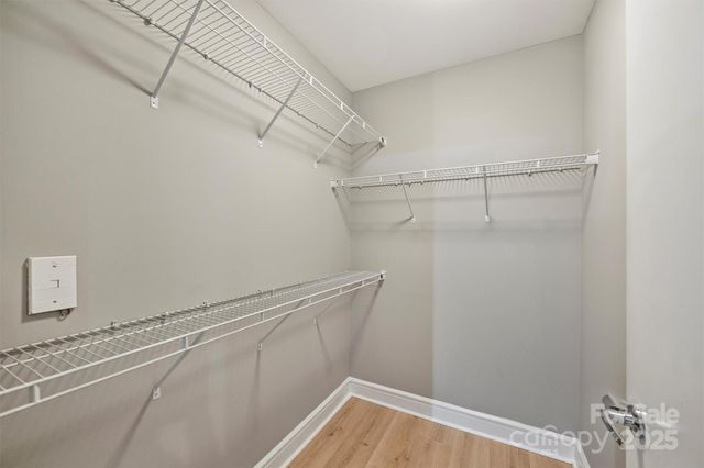 333 W Trade Street 1903, Charlotte, NC 28202