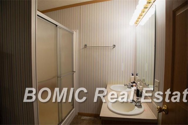 10293 N Center Road, Thetford Twp, MI 48420