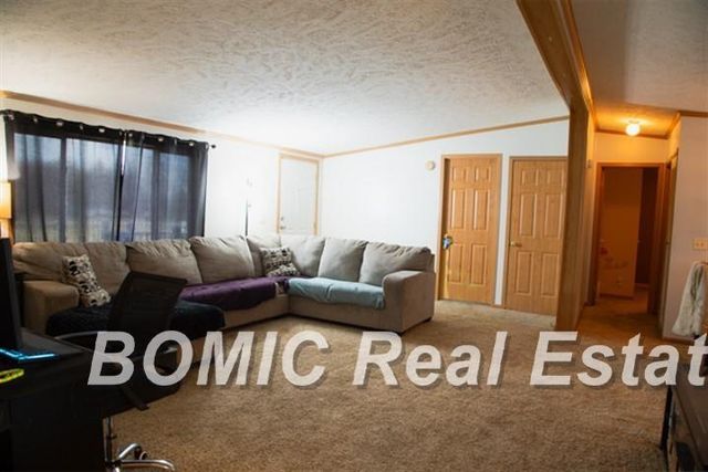 10293 N Center Road, Thetford Twp, MI 48420