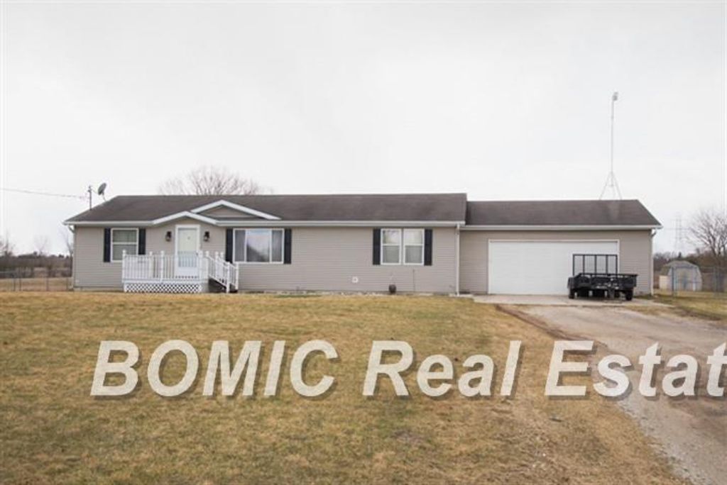 10293 N Center Road, Thetford Twp, MI 48420