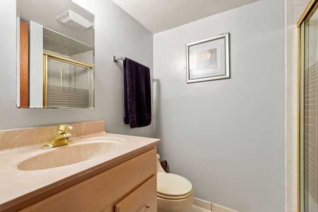 8840 Terry Drive, Orland Park, IL 60462