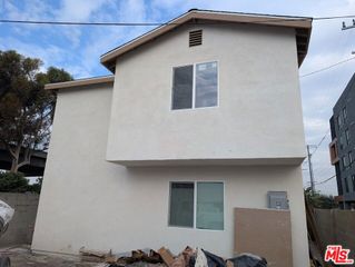 317 W 111th Street 2, Los Angeles, CA 90061