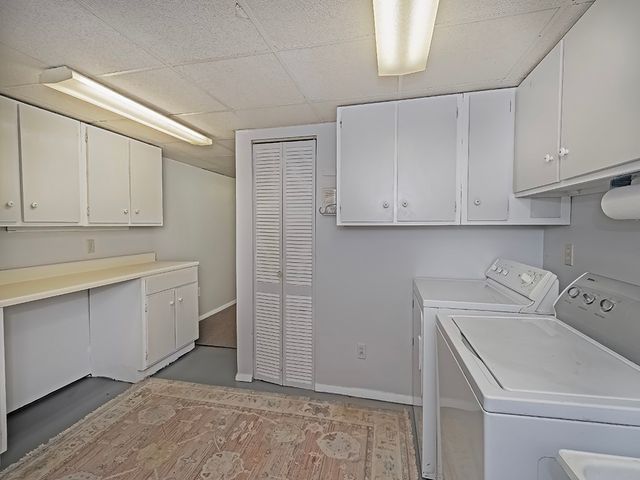 107 Longvue Dr, Harmony Boro, PA 16037