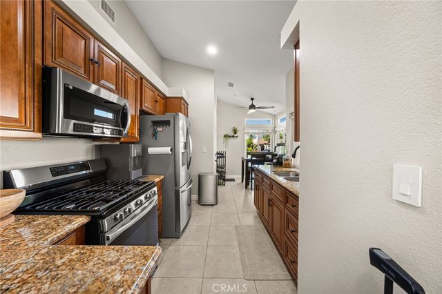 15575 Riviera, Fontana, CA 92337