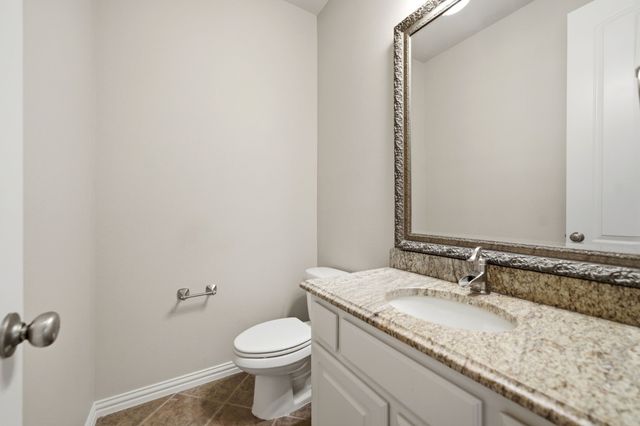 132 Silver Rose Boulevard, Burleson, TX 76028