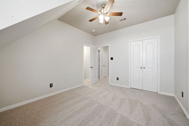 132 Silver Rose Boulevard, Burleson, TX 76028