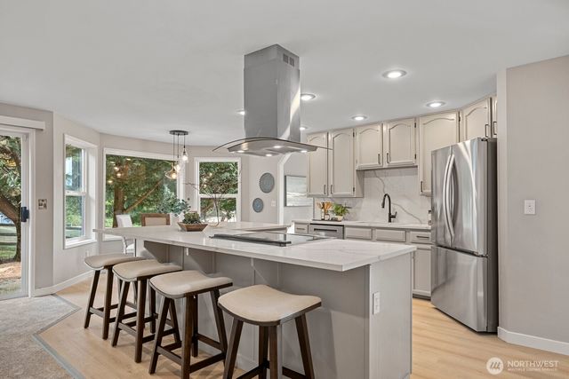 4701 268th Avenue NE, Redmond, WA 98053