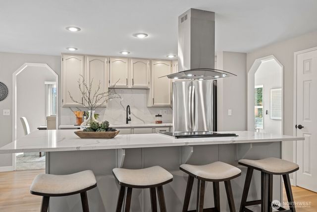 4701 268th Avenue NE, Redmond, WA 98053