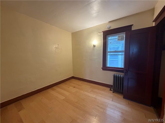 32 Lark Street, Buffalo, NY 14211