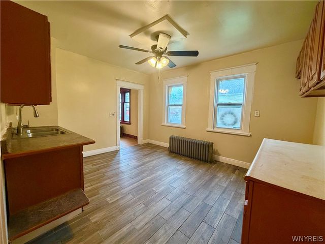 32 Lark Street, Buffalo, NY 14211