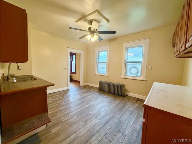 32 Lark Street, Buffalo, NY 14211