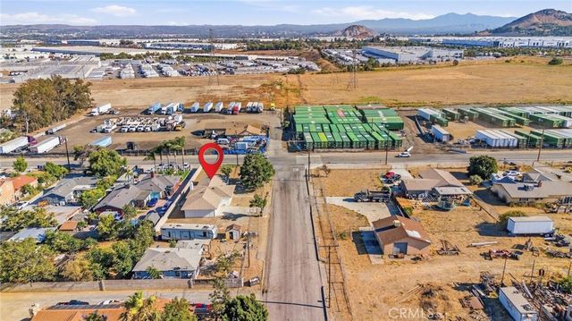 19512 Jurupa, Bloomington, CA 92316