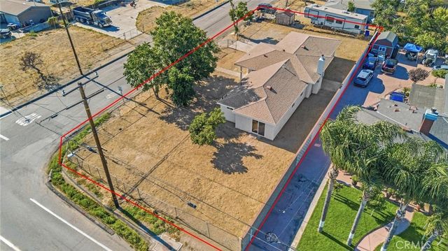 19512 Jurupa, Bloomington, CA 92316