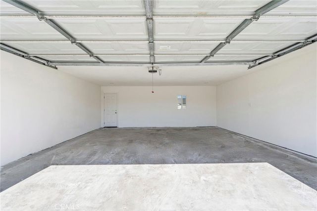 19512 Jurupa, Bloomington, CA 92316