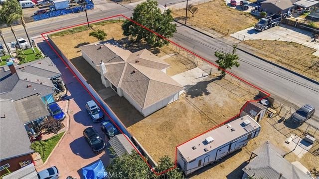 19512 Jurupa, Bloomington, CA 92316