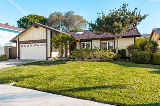 23742 Via Navarra, Mission Viejo, CA 92691