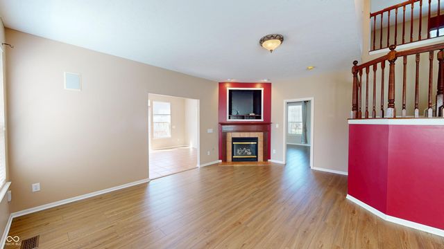 922 Lincoln Park West Drive, Greenwood, IN 46142