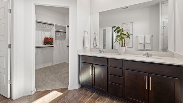 3838 Chitalpa, Santa Fe, NM 87507