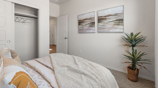 3838 Chitalpa, Santa Fe, NM 87507