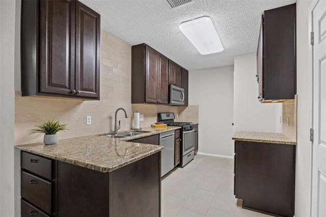 11602 Prairie Hen LN, Austin, TX 78758