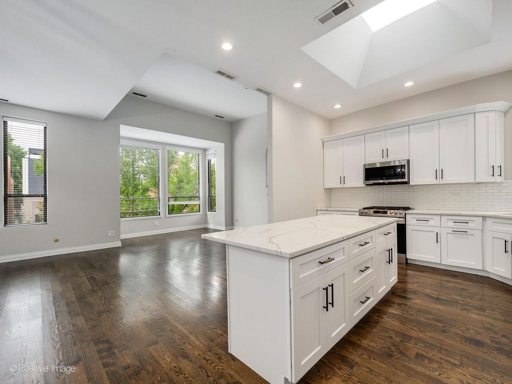 1907 N Halsted Street 2F, Chicago, IL 60614 — photo 2