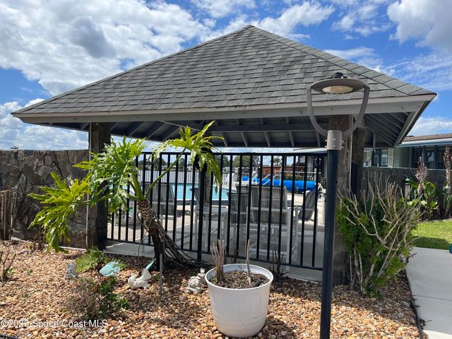 300 Bottlebrush Court, Cocoa, FL 32926