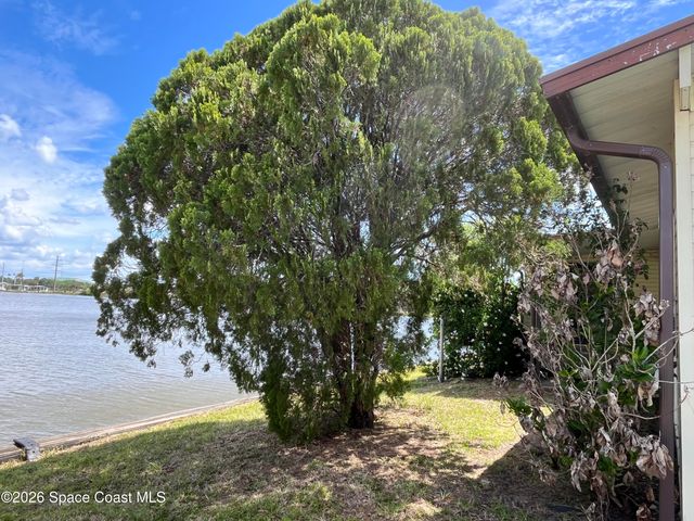 300 Bottlebrush Court, Cocoa, FL 32926