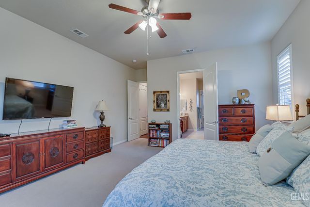 13500 Alabaster Court, Bakersfield, CA 93306