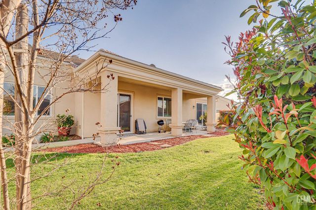 13500 Alabaster Court, Bakersfield, CA 93306