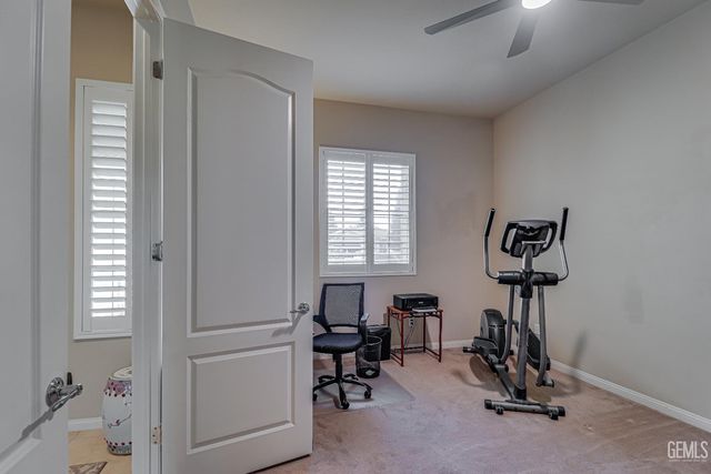 13500 Alabaster Court, Bakersfield, CA 93306