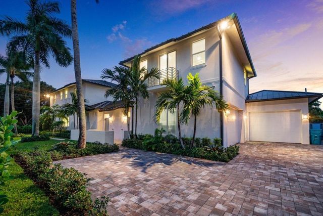 217 Gulfstream Boulevard, Boynton Beach, FL 33435