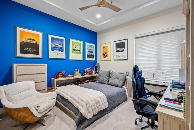 217 Gulfstream Boulevard, Boynton Beach, FL 33435