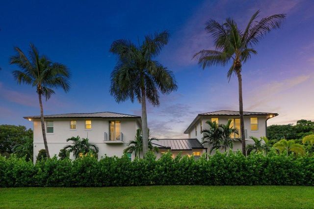 217 Gulfstream Boulevard, Boynton Beach, FL 33435