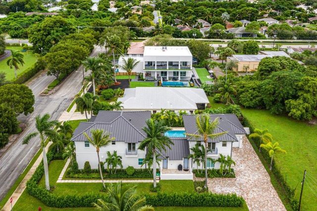 217 Gulfstream Boulevard, Boynton Beach, FL 33435