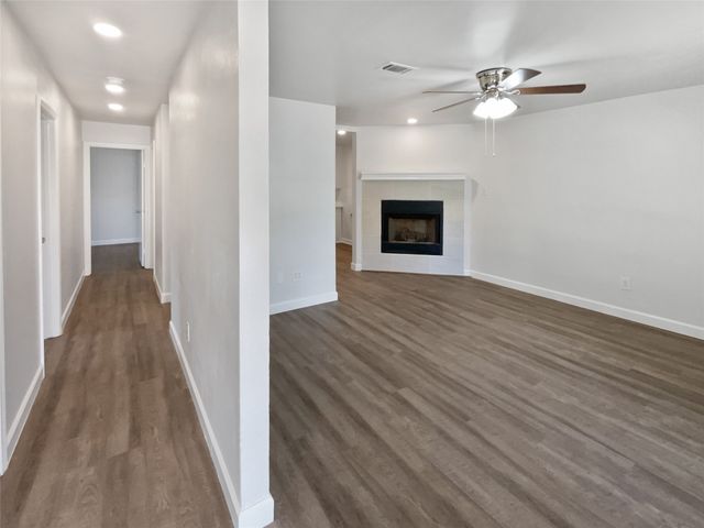 720 Tanglewood Drive, Hurst, TX 76053
