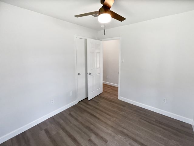 720 Tanglewood Drive, Hurst, TX 76053